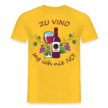 Zu Vino Sag Ich Nie No – Weinliebhaber-Design - Männer T-Shirt - Gelb - Vorne - AI Model Male 178 dark (178cm)