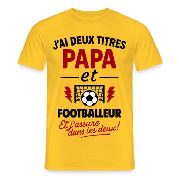 Papa Fußballer Geschenk Vatertag Weihnachten Fußball - Männer T-Shirt - Gelb - Vorne - AI Model Male 178 dark (178cm)