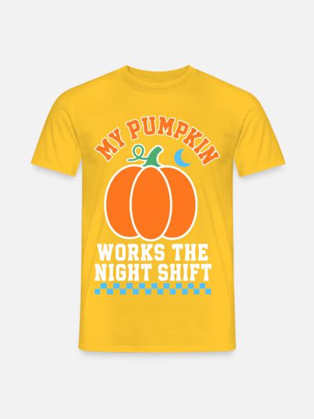 Kürbis in der Nachtschicht - Männer T-Shirt - Gelb