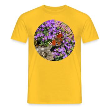 Pfauenaugen sind die bekanntesten Schmetterlingen - Männer T-Shirt - Gelb - Vorne - AI Model Male 178 dark (178cm)