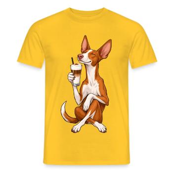 Podenco Ibicenco mit Latte Macchiato - Männer T-Shirt - Gelb - Vorne - AI Model Male 178 dark (178cm)