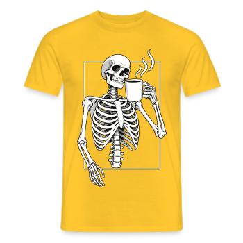 Skelett mit Morgenkaffee - Männer T-Shirt - Gelb - Vorne - AI Model Male 178 dark (178cm)