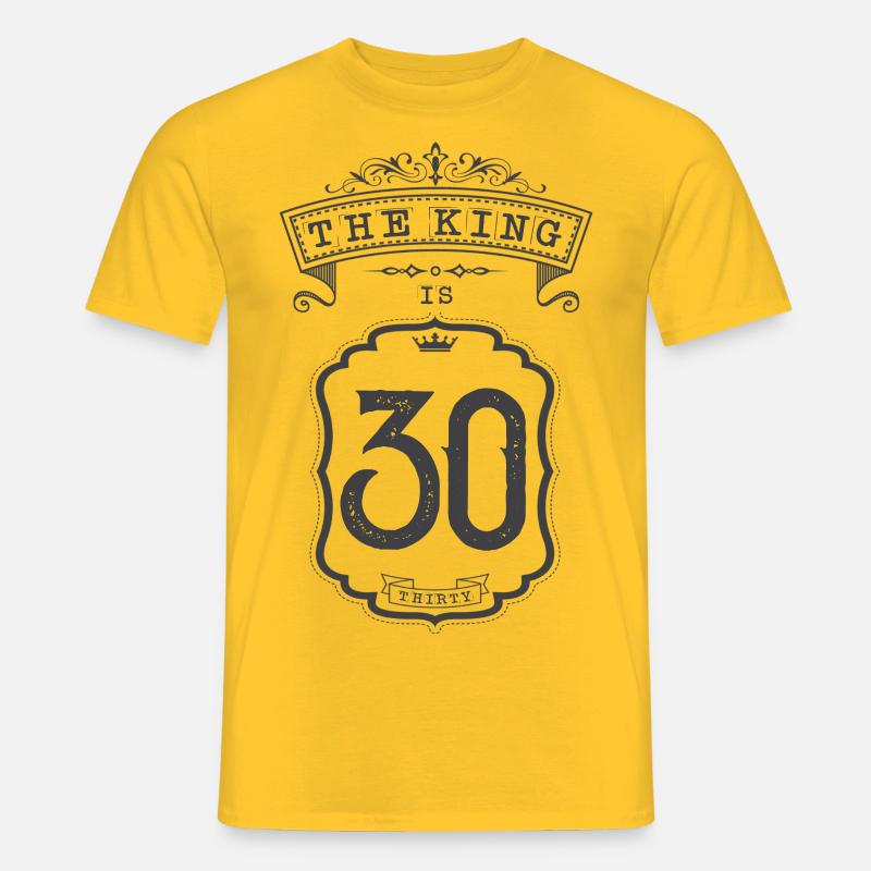 the King is 30 - Männer T-Shirt - Gelb