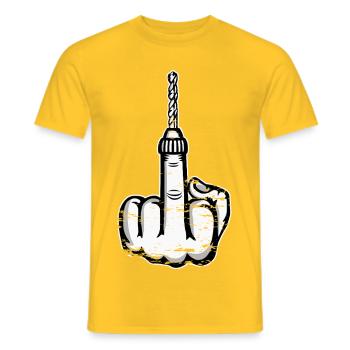 Conception de perceuse à doigt d’aiguille en majeur - T-shirt homme - jaune - Devant - AI Model Male 178 dark (178cm)