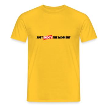 Just enjoy the moment - T-shirt homme - jaune - Devant - AI Model Male 178 dark (178cm)