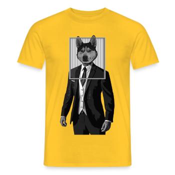 Chien husky avec des vêtements de costume dans le cadre de l’image - T-shirt homme - jaune - Devant - AI Model Male 178 dark (178cm)