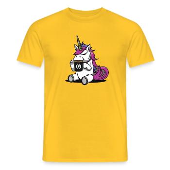 Kaffee cafe trinkendes Einhorn verärgert angry - Männer T-Shirt - Gelb - Vorne - AI Model Male 178 dark (178cm)