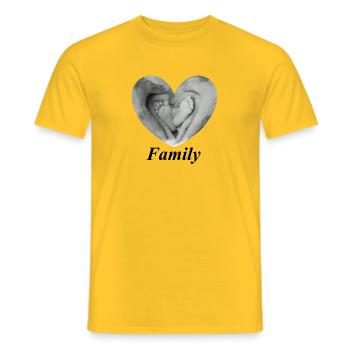 Famille de coeur - T-shirt homme - jaune - Devant - AI Model Male 178 dark (178cm)