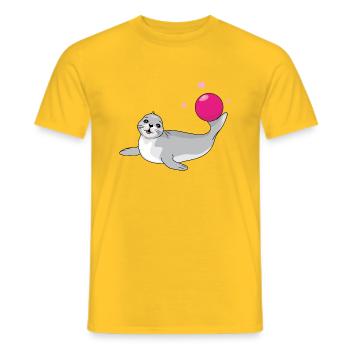 Funny baby seal with ball and hearts - Men's T-Shirt - yellow - Front - AI Model Male 178 dark (178cm)