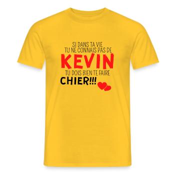 si dans ta vie tu ne connais pas de Kevin - T-shirt homme - jaune - Devant - AI Model Male 178 dark (178cm)
