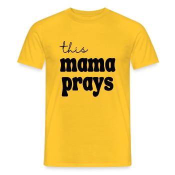 cette Maman prie - T-shirt homme - jaune - Devant - AI Model Male 178 dark (178cm)