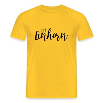 Team Einhorn - Männer T-Shirt - Gelb - Vorne - AI Model Male 178 dark (178cm)