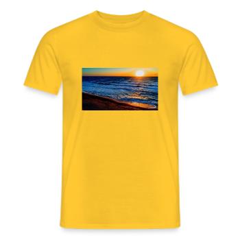 Wellen der Zeit - Männer T-Shirt - Gelb - Vorne - AI Model Male 178 dark (178cm)