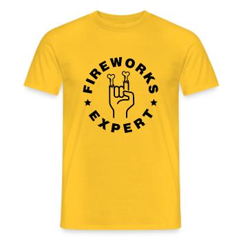 Fireworks Expert Firework Firecracker Pyro - Männer T-Shirt - Gelb - Vorne - AI Model Male 178 dark (178cm)