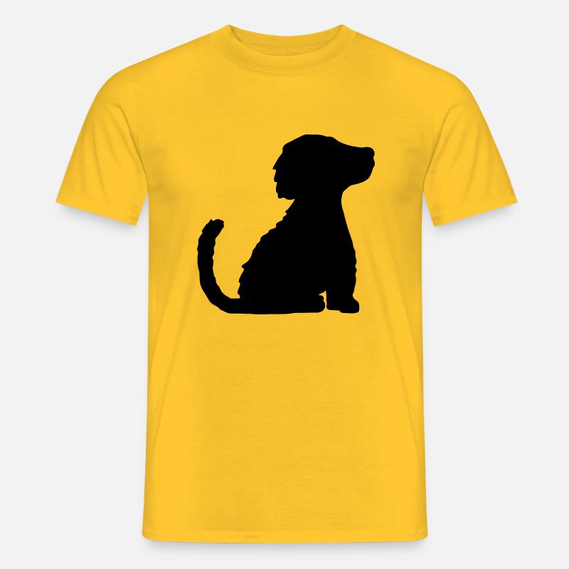 Silhouette braver sitzender Hund - Männer T-Shirt - Gelb