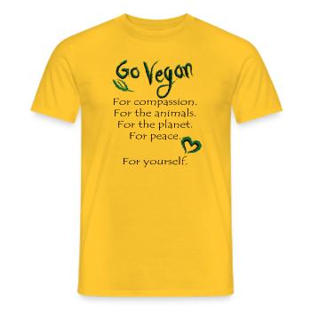 GO VEGAN - Männer T-Shirt - Gelb - Vorne - AI Model Male 178 dark (178cm)
