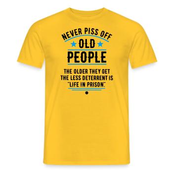 Never Piss Off Old People / Farbwechsel Rente - Männer T-Shirt - Gelb - Vorne - AI Model Male 178 dark (178cm)