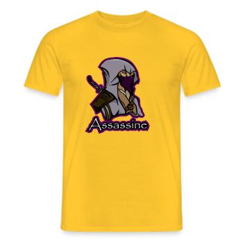 Der Assassine - Männer T-Shirt - Gelb - Vorne - AI Model Male 178 dark (178cm)