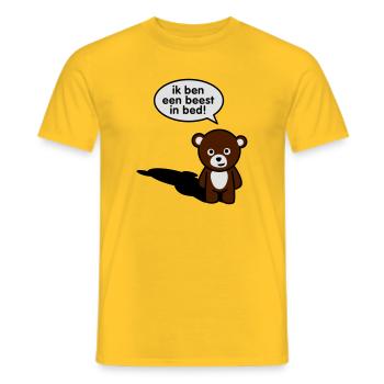 Beest in bed - Heren T-shirt - geel - Voor - AI Model Male 178 dark (178cm)