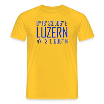 Coordonnées de Lucerne – typographie en référence à la localisation - T-shirt homme - jaune - Devant - AI Model Male 178 dark (178cm)
