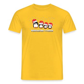 Weihnachten = Familie / X Mas / Pinguine / Schnee - Männer T-Shirt - Gelb - Vorne - AI Model Male 178 dark (178cm)