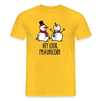 Hey regarde je suis une licorne, bonhomme de neige, Noël - T-shirt homme - jaune - Devant - AI Model Male 178 dark (178cm)