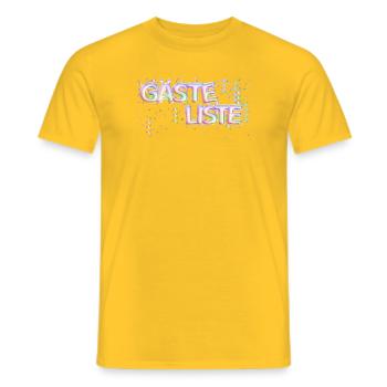 Gästeliste Einweihungsparty Verlobung Geburtstag - Männer T-Shirt - Gelb - Vorne - AI Model Male 178 dark (178cm)