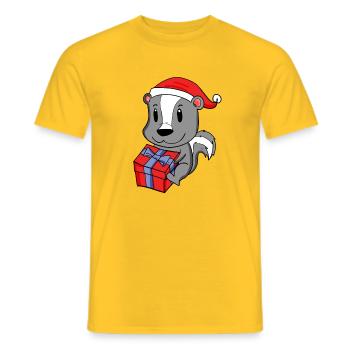 Bébé moufette de Noël avec cadeau - T-shirt homme - jaune - Devant - AI Model Male 178 dark (178cm)