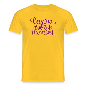 Genieße jedes Moment-Zitat - Männer T-Shirt - Gelb - Vorne - AI Model Male 178 dark (178cm)