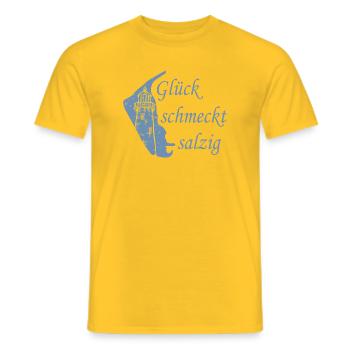 Glück schmeckt salzig – Amrum Nordsee Insel Design - Männer T-Shirt - Gelb - Vorne - AI Model Male 178 dark (178cm)