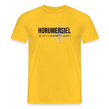 Koordinaten Horumersiel - Männer T-Shirt - Gelb - Vorne - AI Model Male 178 dark (178cm)