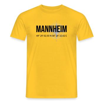 Koordinaten Mannheim - Männer T-Shirt - Gelb - Vorne - AI Model Male 178 dark (178cm)