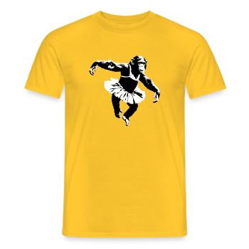 Tanzender Schimpanse - Männer T-Shirt - Gelb - Vorne - AI Model Male 178 dark (178cm)