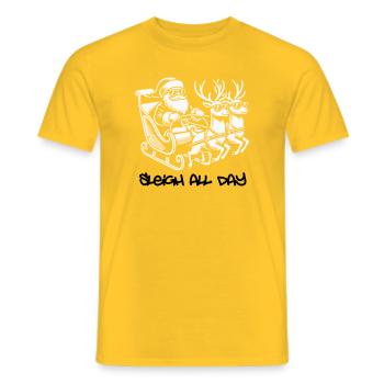 Glacière Père Noël – Traîneau toute la journée - T-shirt homme - jaune - Devant - AI Model Male 178 dark (178cm)