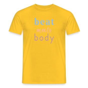 Beat Meets Body – Tanz Spruch Design - Männer T-Shirt - Gelb - Vorne - AI Model Male 178 dark (178cm)