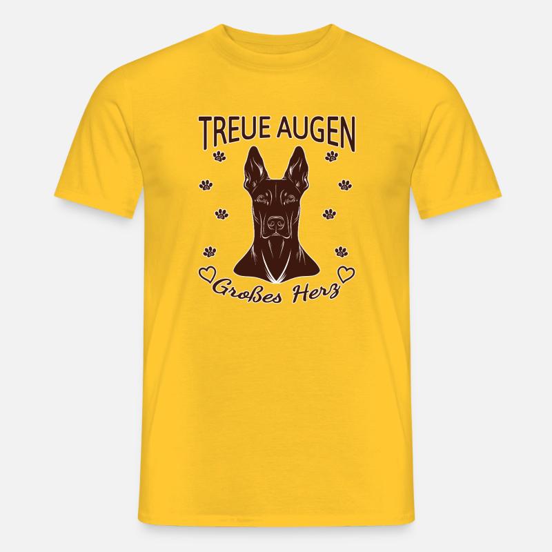 Dobermann Design – Herz & Treue Rust - Männer T-Shirt - Gelb