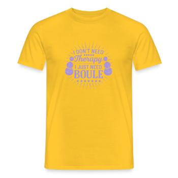 Ich brauche keine Therapie nur Boule spielen - Männer T-Shirt - Gelb - Vorne - AI Model Male 178 dark (178cm)