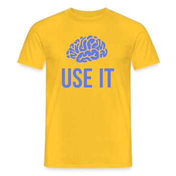 Dictons amusants pour les smartasses et les high-flyers - T-shirt homme - jaune - Devant - AI Model Male 178 dark (178cm)