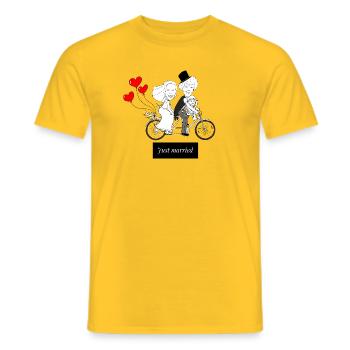 Humorous Wedding Caricature on Bicycle - Men's T-Shirt - yellow - Front - AI Model Male 178 dark (178cm)