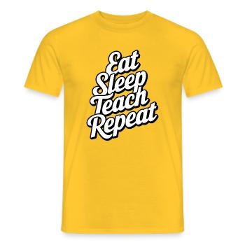 Motivierendes Lifestyle-Typografie-Design - Männer T-Shirt - Gelb - Vorne - AI Model Male 178 dark (178cm)