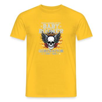 Baby Boomers Generation Skull mit Krone - Männer T-Shirt - Gelb - Vorne - AI Model Male 178 dark (178cm)