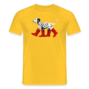 Dalmatiner mit roten Stiefeln - Männer T-Shirt - Gelb - Vorne - AI Model Male 178 dark (178cm)