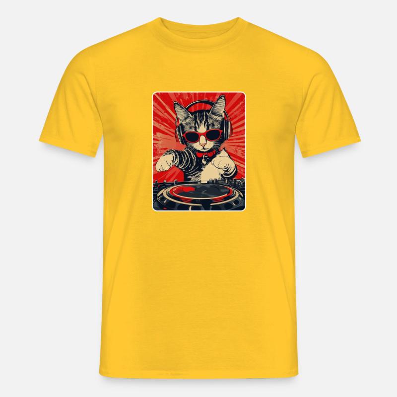 Coole DJ Katze mit Sonnenbrille - Männer T-Shirt - Gelb