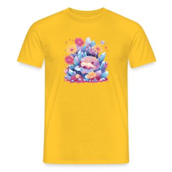 Schlafender Igel im Kristallgarten - Männer T-Shirt - Gelb - Vorne - AI Model Male 178 dark (178cm)
