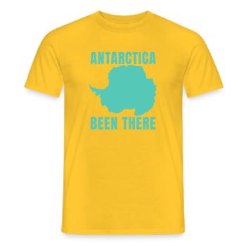 Antarktis – Schon mal da gewesen – Familienurlaub  - Männer T-Shirt - Gelb - Vorne - AI Model Male 178 dark (178cm)