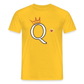 Buchstabe Q Kronenherz - Männer T-Shirt - Gelb - Vorne - AI Model Male 178 dark (178cm)