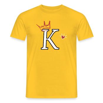 Buchstabe k Kronenherz - Männer T-Shirt - Gelb - Vorne - AI Model Male 178 dark (178cm)