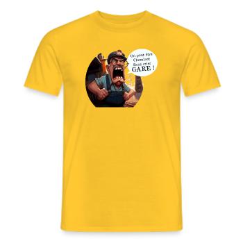 ON PEUT ÊTRE CHEMINOT SANS CRIER GARE ! (train)  - T-shirt homme - jaune - Devant - AI Model Male 178 dark (178cm)