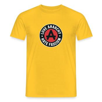J’aime l’anarchie, je déteste le fascisme - Produits dérivés antifascistes - T-shirt homme - jaune - Devant - AI Model Male 178 dark (178cm)