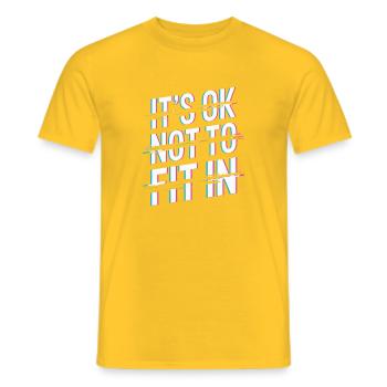 C’est normal de ne pas s’intégrer à la motivation de l’individualité - T-shirt homme - jaune - Devant - AI Model Male 178 dark (178cm)